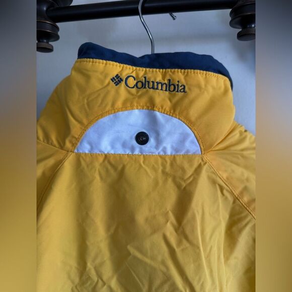 Columbia Women’s Yellow Double Lined 2 Coats in 1, Warm Snow Ski Jacket, Large - Picture 5 of 14